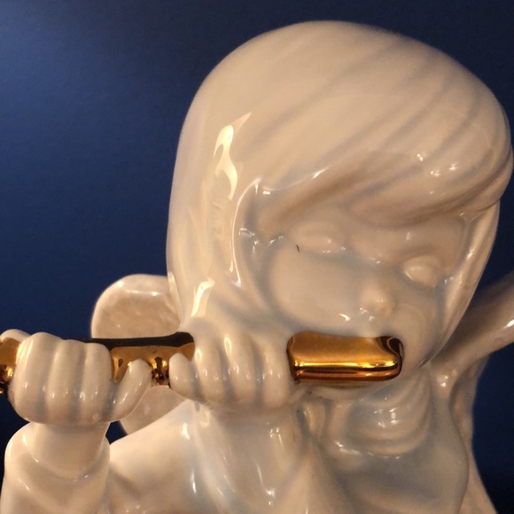 Angel Playing Flute White & Gold 12” Flowing Gown Figure Atlantic Mold Company - Picture 10 of 13